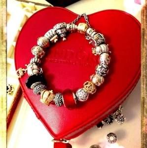 Meet your Posher, Andras